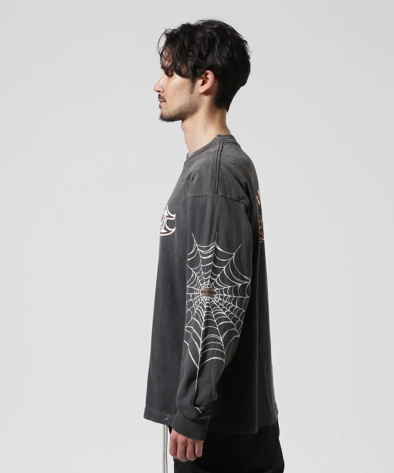 SAINT Mxxxxxx × TEFLON DISCO ML_LS TEE/INSANITY/BLK Spider Web INSANITY Distressed Long Sleeves Washed Black S-XL Ready-to-wear Assute dyeing Maliu water spray fading treatment Customized TEFLON DISCO co-branded accessories Hand-splashed ink Wormhole fraying treatment Authentic level printing process